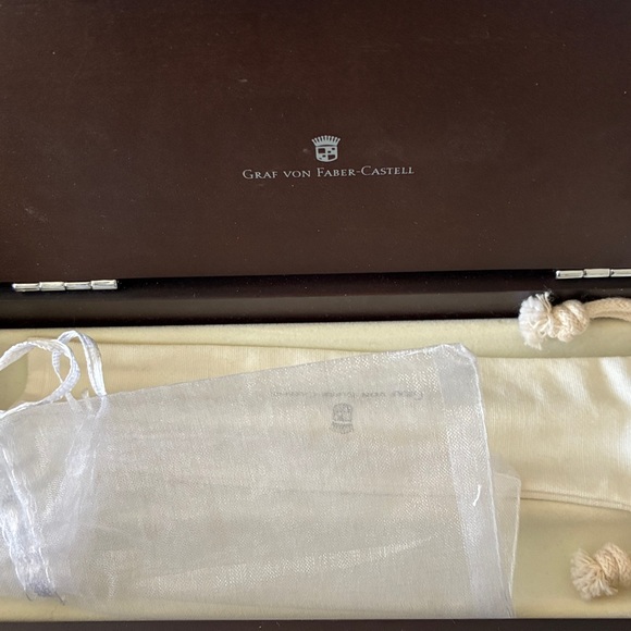 Graf Von Faber-Castell Luxury Ballpoint Pen With Ivory Resin and Chrome - Picture 9 of 10